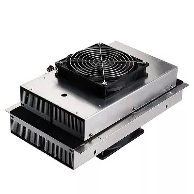 Sestavy termoelektrických chladičů kapalina-kapalina